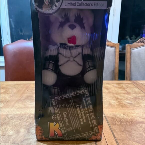 Collectible Kiss Gene Simmons Bear - 1998 - Mint with Certificate Showcasing! - Picture 9 of 14